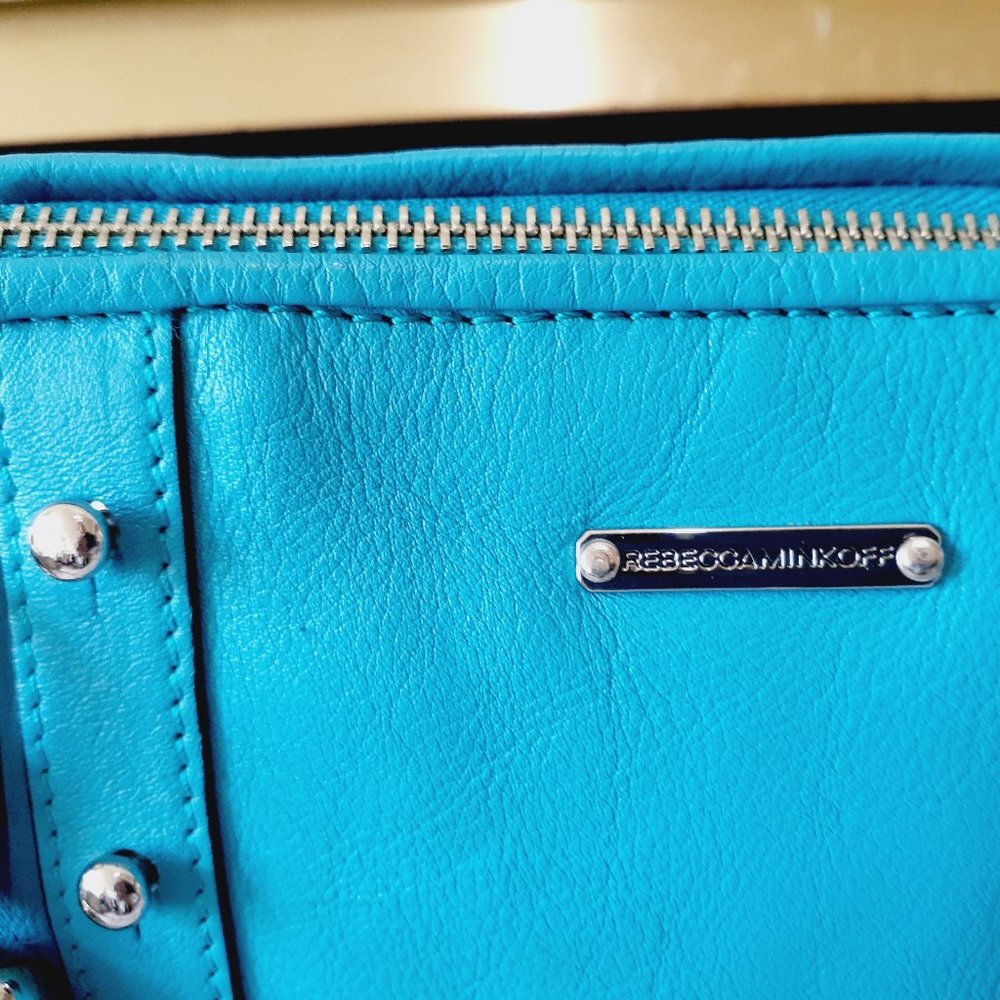 Rebecca Minkoff Blue Crossbody Bag with Adjustable Strap - Picture 5 of 15